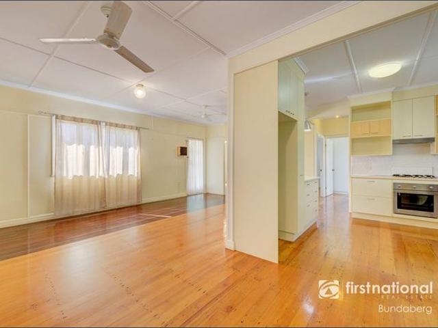 Comfortable Three Bedroom Home in Kepnock