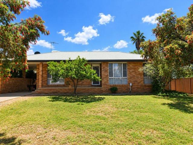Comfortable Three Bedroom Home in Narrabri