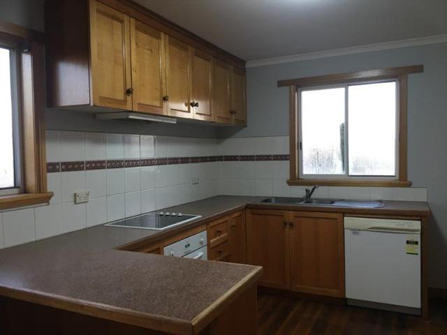 Comfortable Three Bedroom Home in Waverley