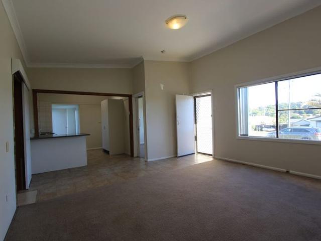 Comfortable Three Bedroom Home in the Heart of Killarney Vale