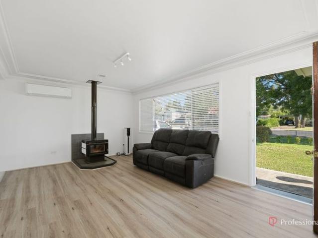 Comfortable Three Bedroom Home with Spacious Outdoor Living