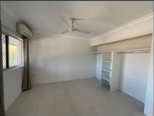 Comfortable Townhouse Living on Alfred Street