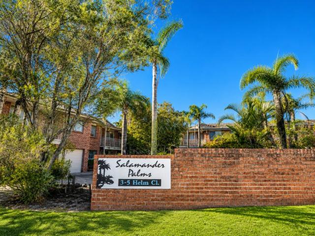 Comfortable Townhouse Living in Salamander Bay!