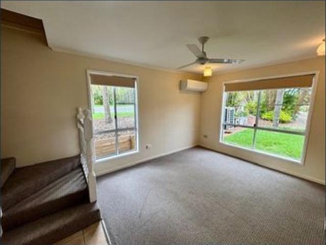 Comfortable Townhouse Living in Tannum Sands