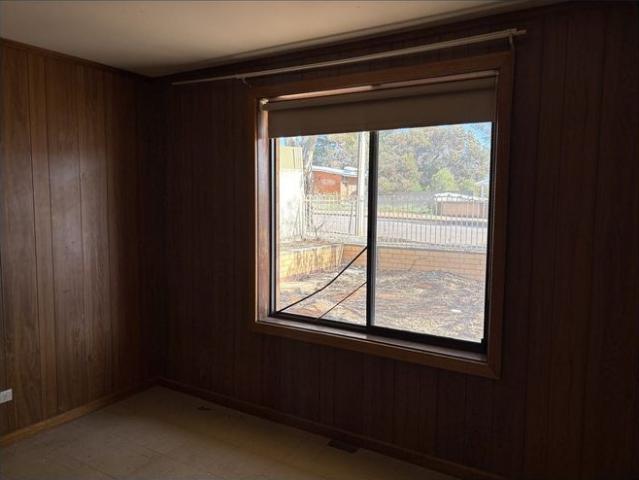 Comfortable Two Bedroom Unit Close to the CBD