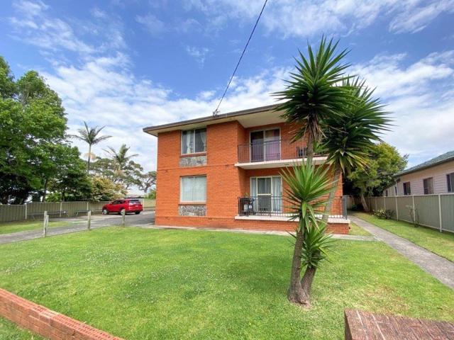 Comfortable Two Bedroom Unit in a Convenient Location