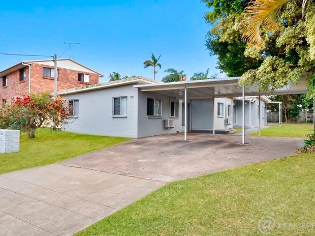Comfortable Two Bedroom Unit with Secure Outdoor Living