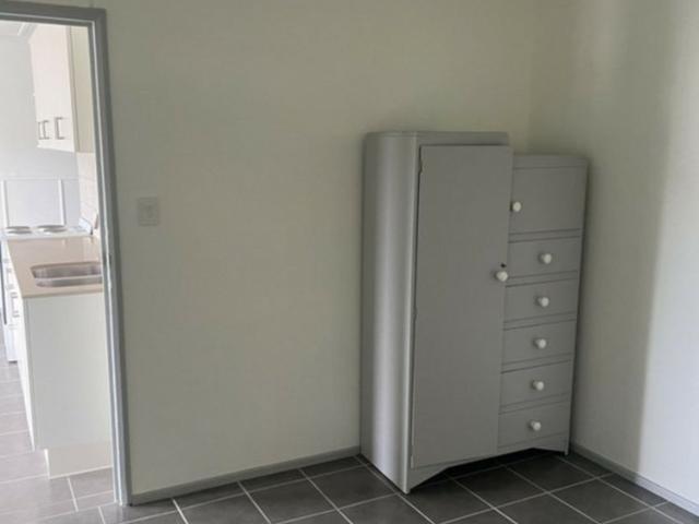 Comfortable Two Bedroom Unit with Private Courtyard