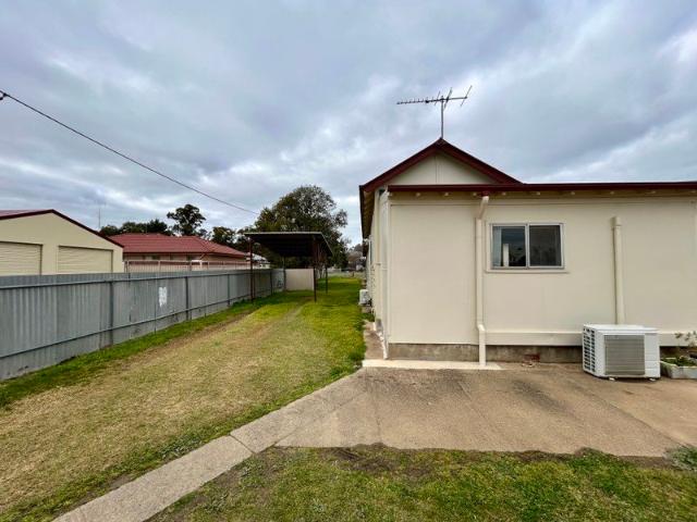 Comfortable Two Bedroom Unit