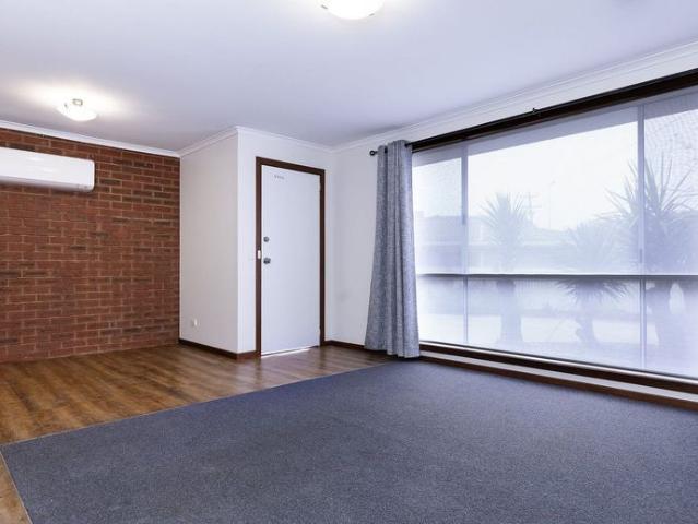 Comfortable Two Bedroom Unit