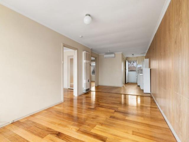 COMFORTABLE TWO BEDROOM UNIT