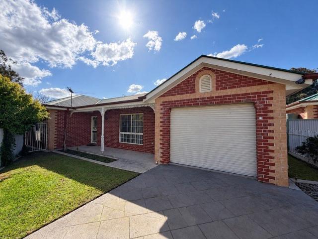 Comfortable Two Bedroom Unit