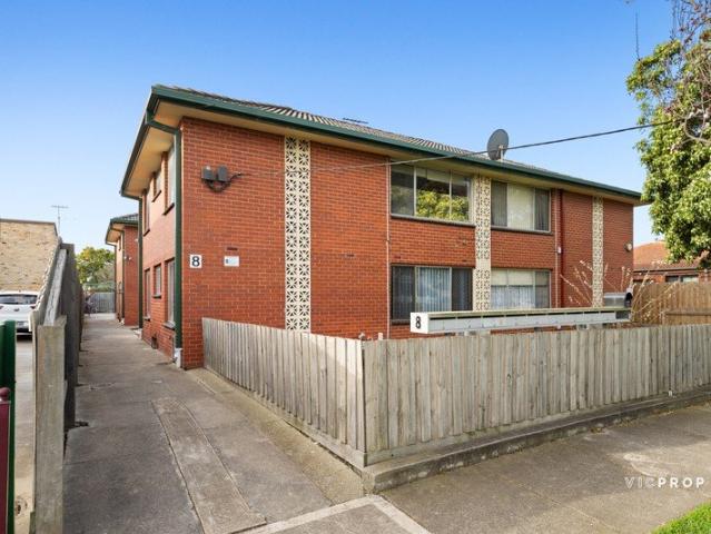 Comfortable Two Bedroom Apartment in Convenient Albion Location