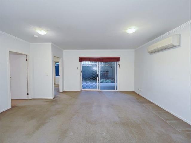 Comfortable Two Bedroom Apartment with Private Courtyard