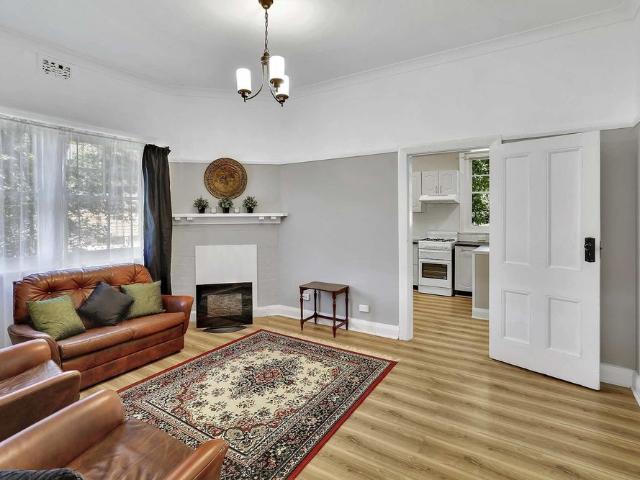 Comfortable Two Bedroom Home in Convenient Location