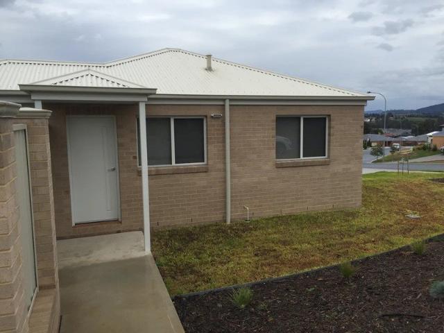 Comfortable Two Bedroom Home in Convenient Thurgoona Location