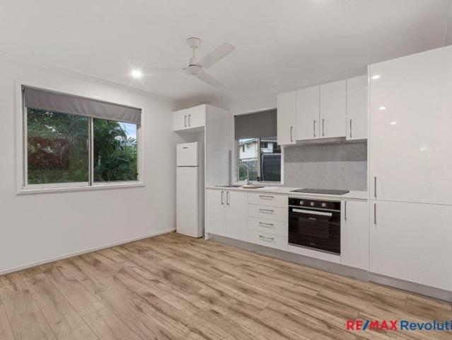 Comfortable Two Bedroom Home with Leafy Outlook