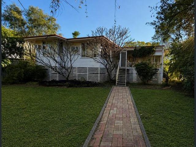 Comfortable Two Bedroom Home with Sunroom