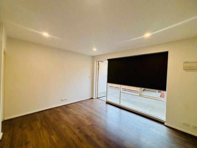 Comfortable Two Bedroom Living in a Convenient Location!