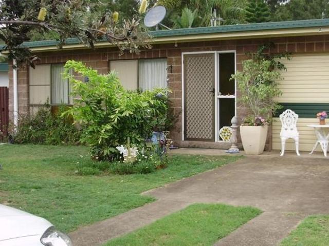 Comfortable Unit Close to the Beach!