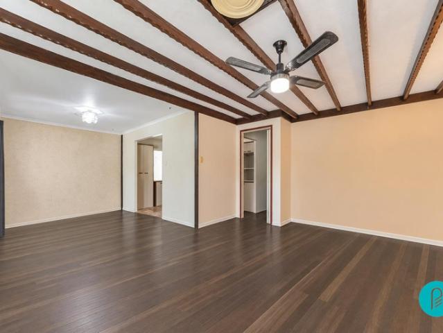 COMFORTABLE AND COSY 3 BEDROOM, 1 BATHROOM HOME YOUR NEXT ABODE AWAITS!