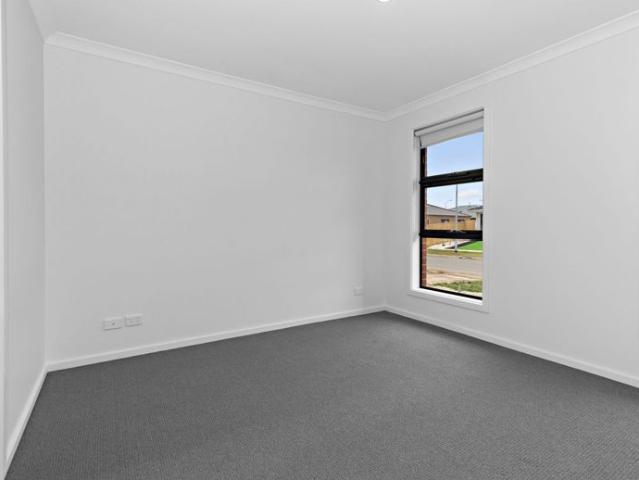 Comfortable and Modern 4 Bedroom Home