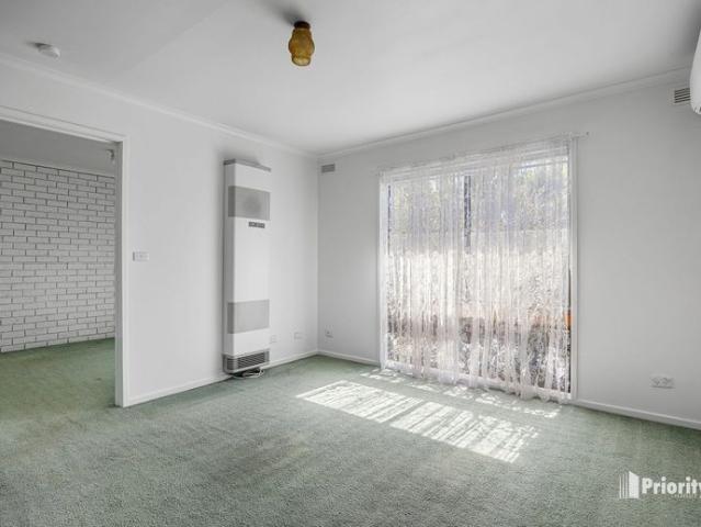 Comfortable and secure Unit in Prime Location