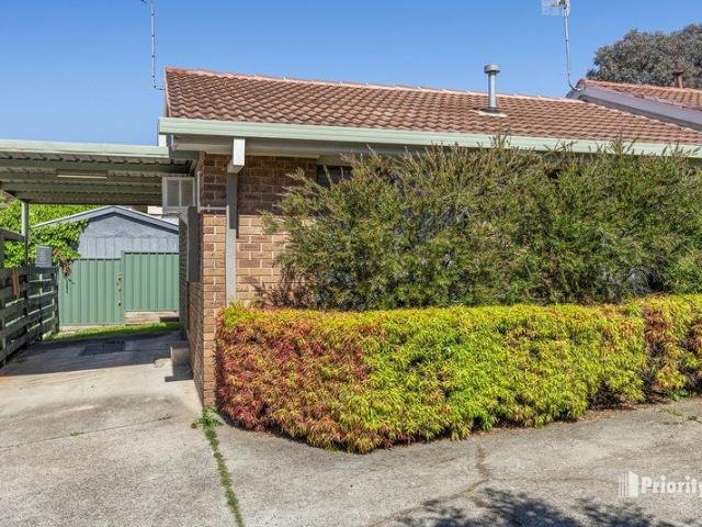 Comfortable and secure Unit in Prime Location