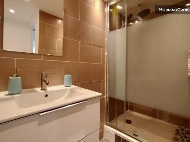 Comfortable and spacious near Paris
