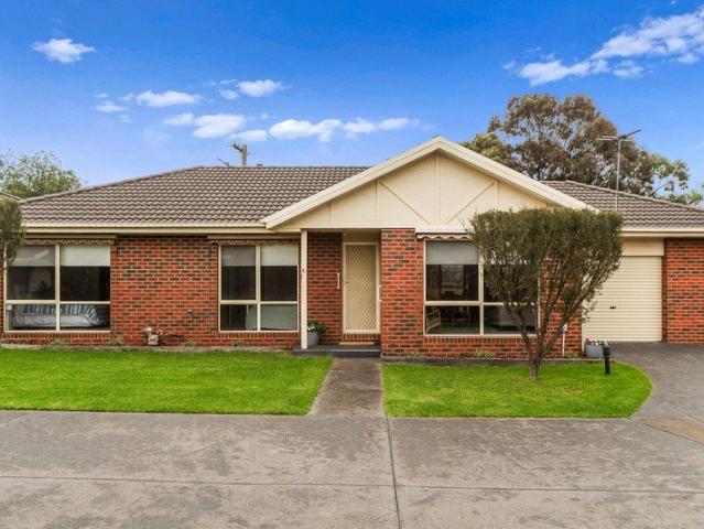 Comfortable and Quiet in a Prime Carrum Downs Location