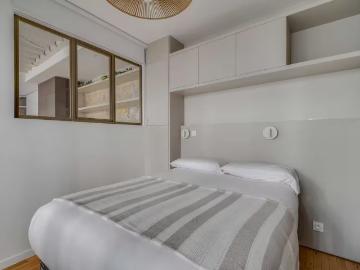 Comfortable and well equipped apartment Paris 11th arrondissement, Paris Amsterdam Apartments for Rent