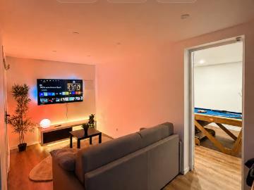 Comfortable apartment 5 min from metro Billiards Garden