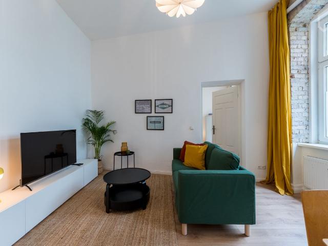 Comfortable apartment close to river Spree, Berlin Amsterdam Apartments for Rent
