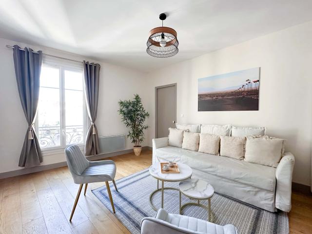 Comfortable Apartment near La Villette