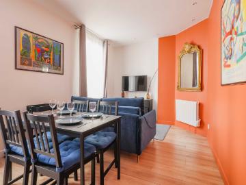 Comfortable apt 1BD/3P Near Belleville/Nation