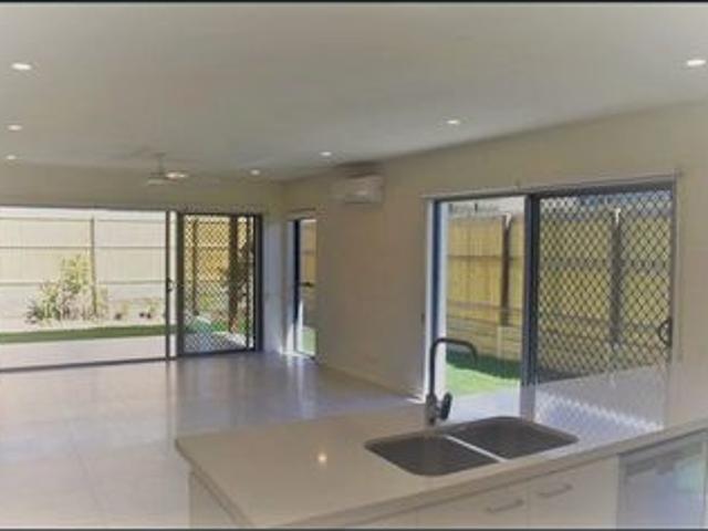 Comfortable Bayside Living in the Sought After Ellabay Community