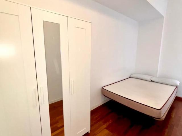 Comfortable bedroom in spacious apartment near Sagrada Familia
