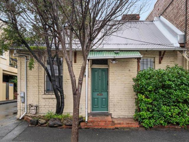 Comfortable c1880 Victorian home in the beating heart of Carlton