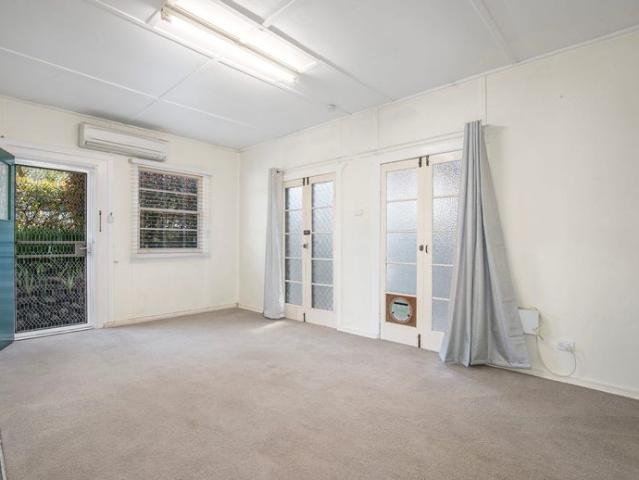 Comfortable & Convenient One Bedroom Unit