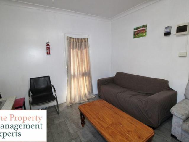 Comfortable, Convenient and Flexible One Bedroom Living 10A Moorebank Avenue, Moorebank