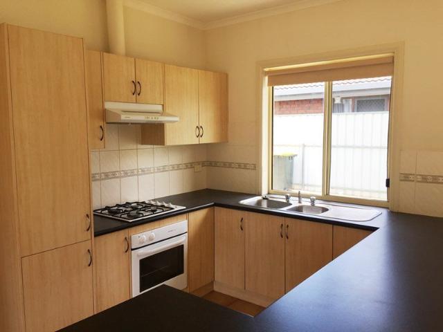 Comfortable & Convenient Clovelly Park Living