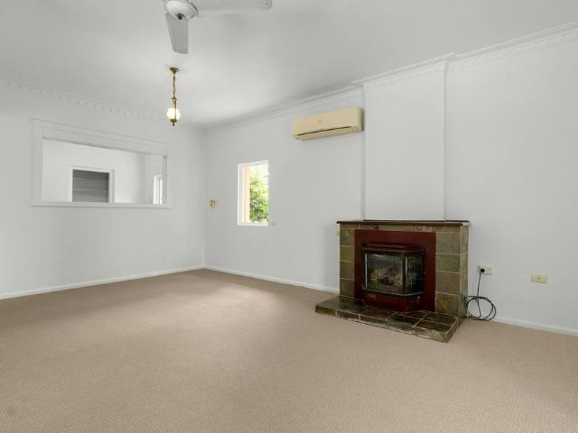 Comfortable & Convenient Family Home in a Quiet Location