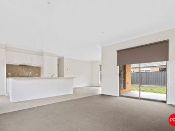 Comfortable & Convenient Family Home