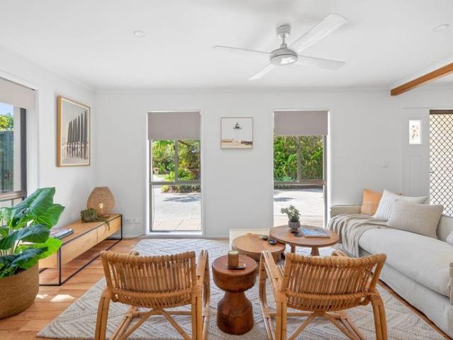 Comfortable, Convenient Family Living in Ocean Shores