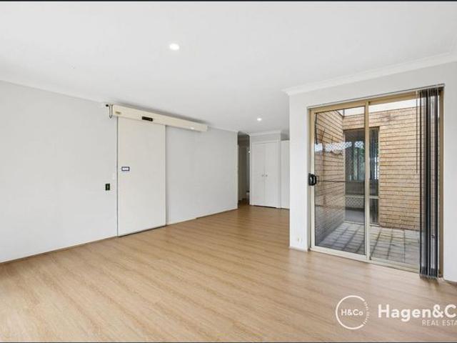 Comfortable, Convenient Living in Tuart Hill!