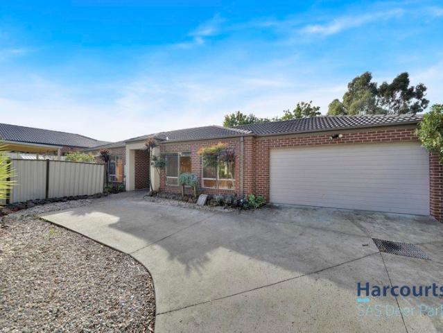 Comfortable & Convenient Living in a Great Harkness Location