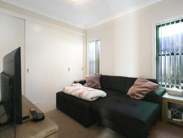 Comfortable & Convenient – Low Maintenance Living!
