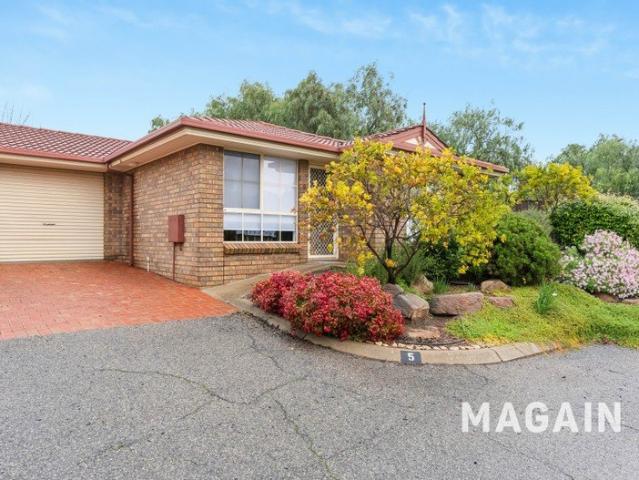 Comfortable, Convenient & Low Maintenance Living