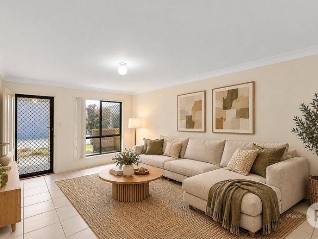 Comfortable, Convenient & Low Maintenance Living in Doolandella!