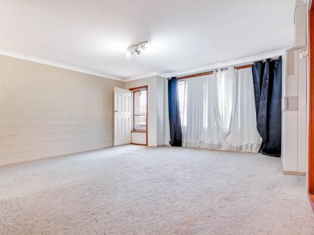 Comfortable & Convenient Two Bedroom Unit